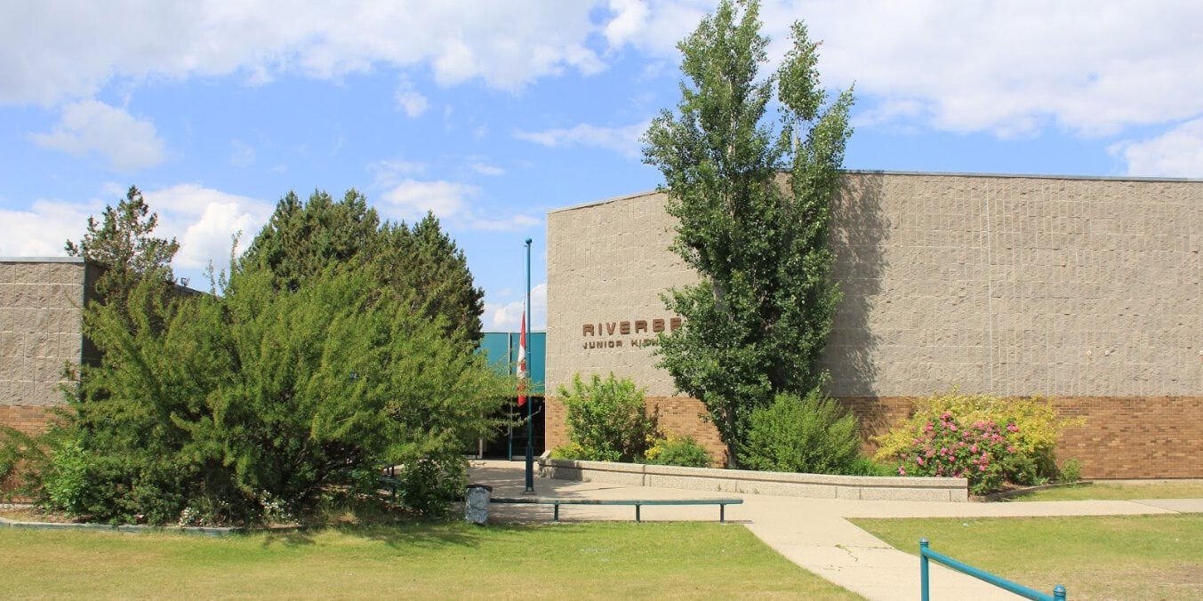 Riverbend Junior High School building, one of the best junior high schools in Edmonton